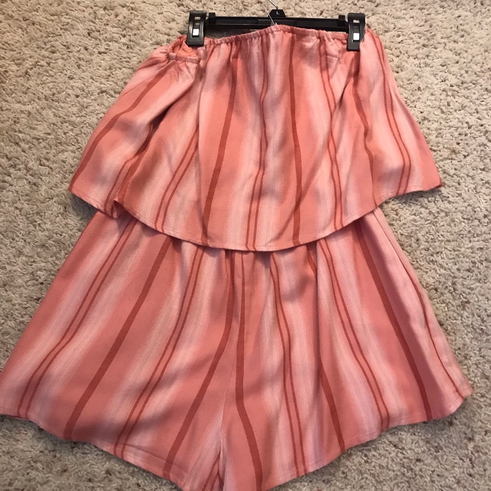 Strapless romper NWT